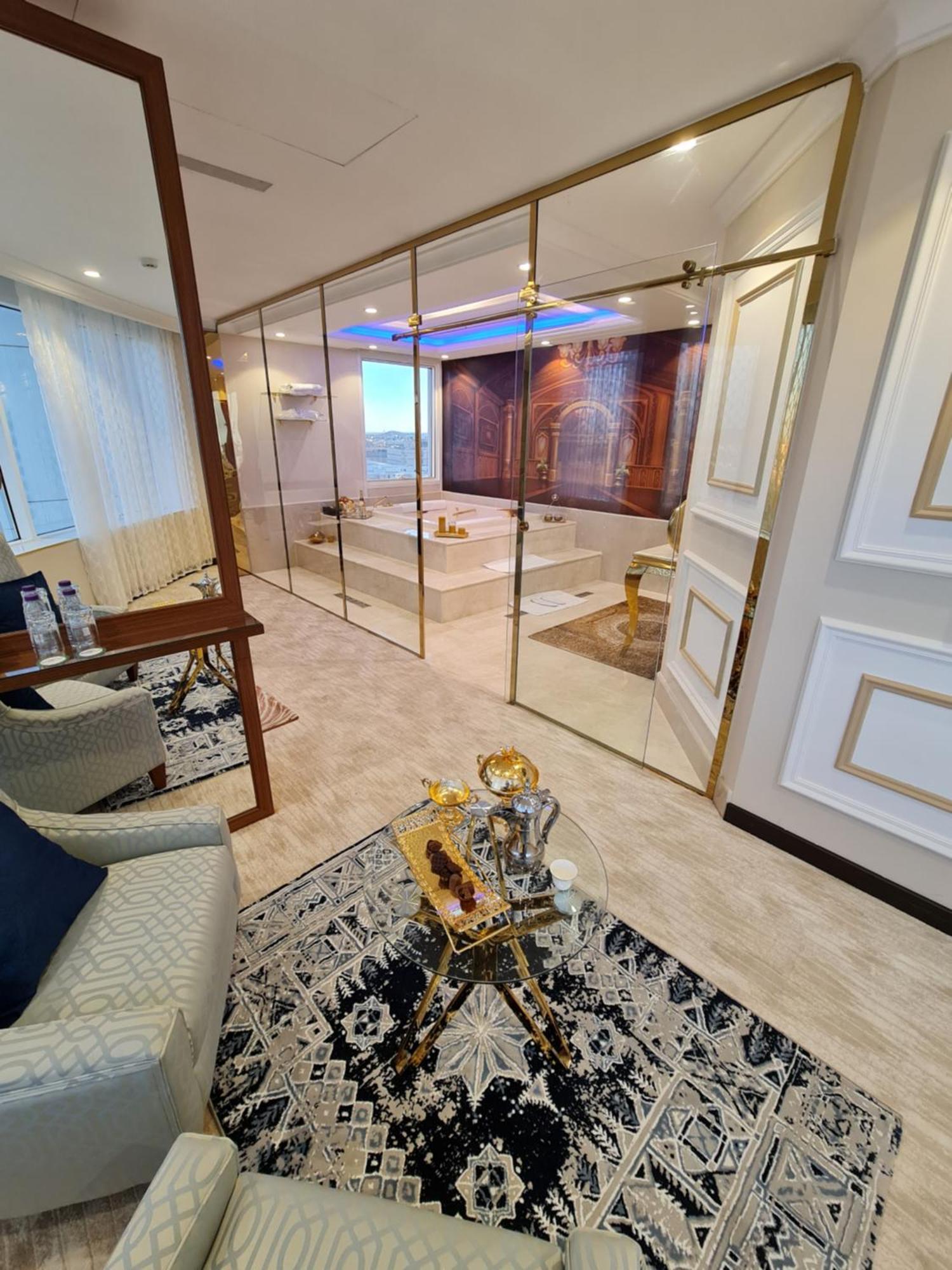 Hotel Holiday Villa Hail 4*